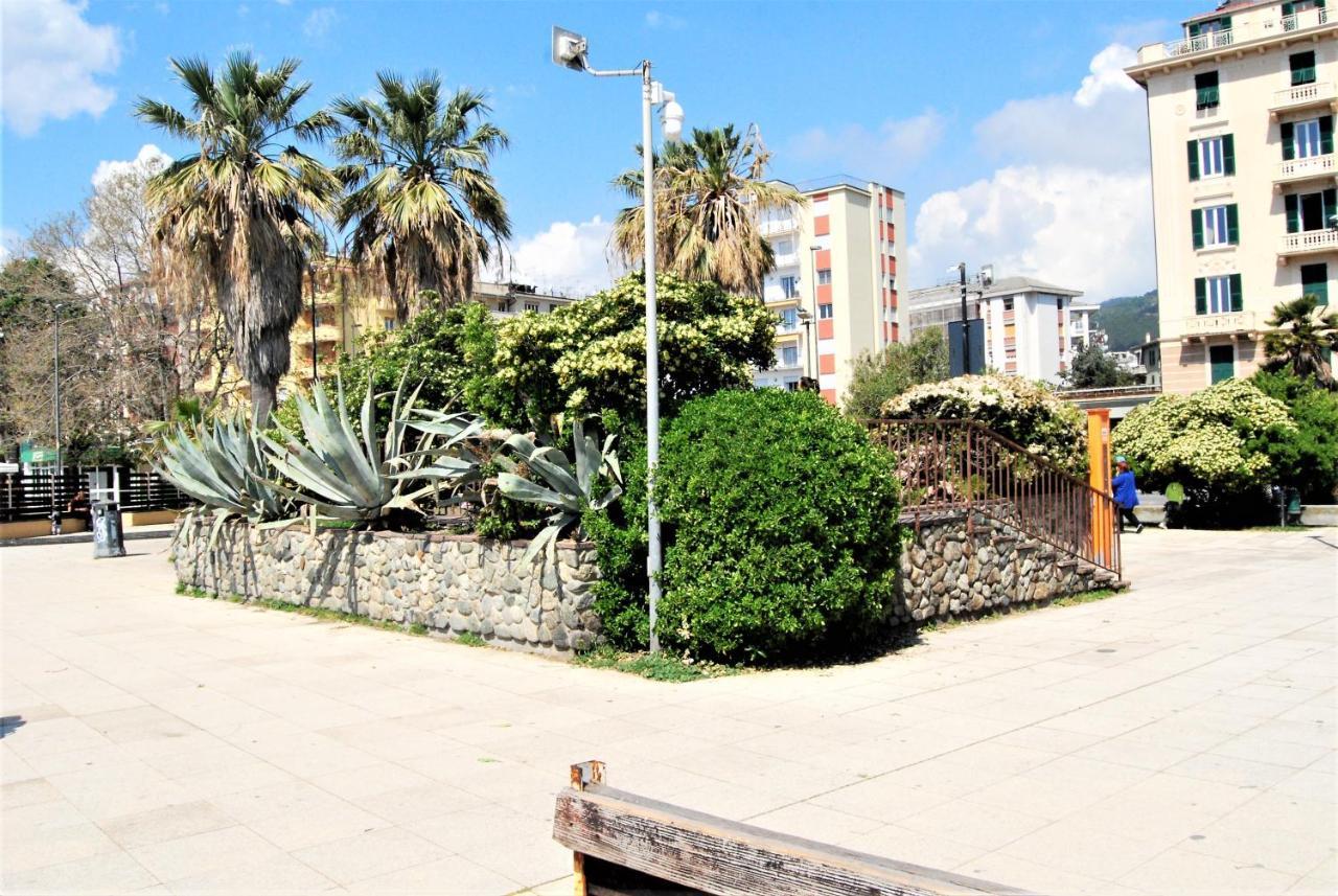 Tramonto Sul Mare - Sea Suite Savona Exterior foto