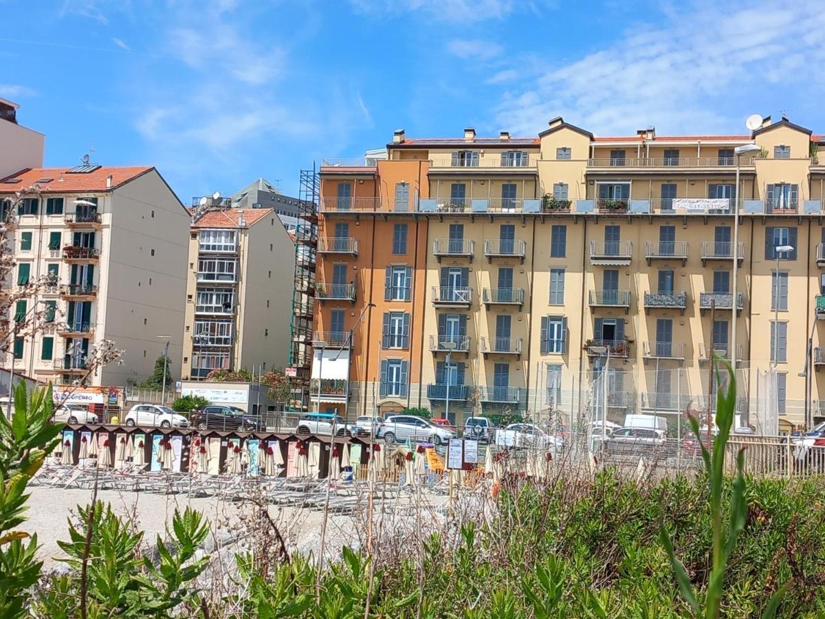Tramonto Sul Mare - Sea Suite Savona Exterior foto